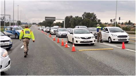 Driver’s licence renewal booking: How to request a slot.